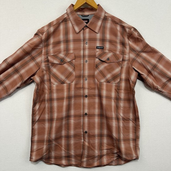 Wrangler Other - Wrangler Large Men's Long Sleeve Plaid Regular‎ Fit Vented